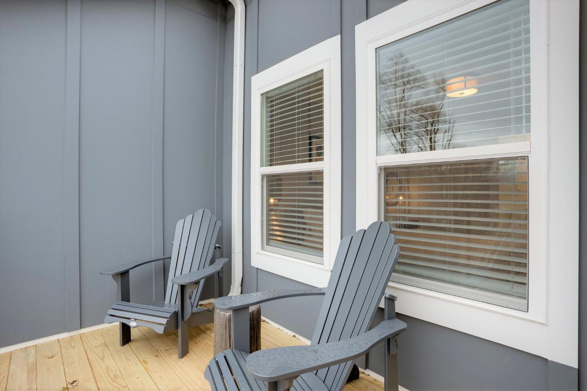 Modern Townhome, 10Min To Downtown! 8Min To Grand Ole Opry! Sleeps 8! Nashville Eksteriør billede